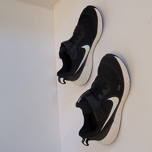 Boys Black Nike Sneakers